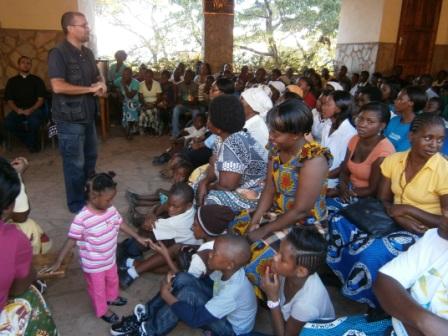 photo magic show (with Fr. Paolo)